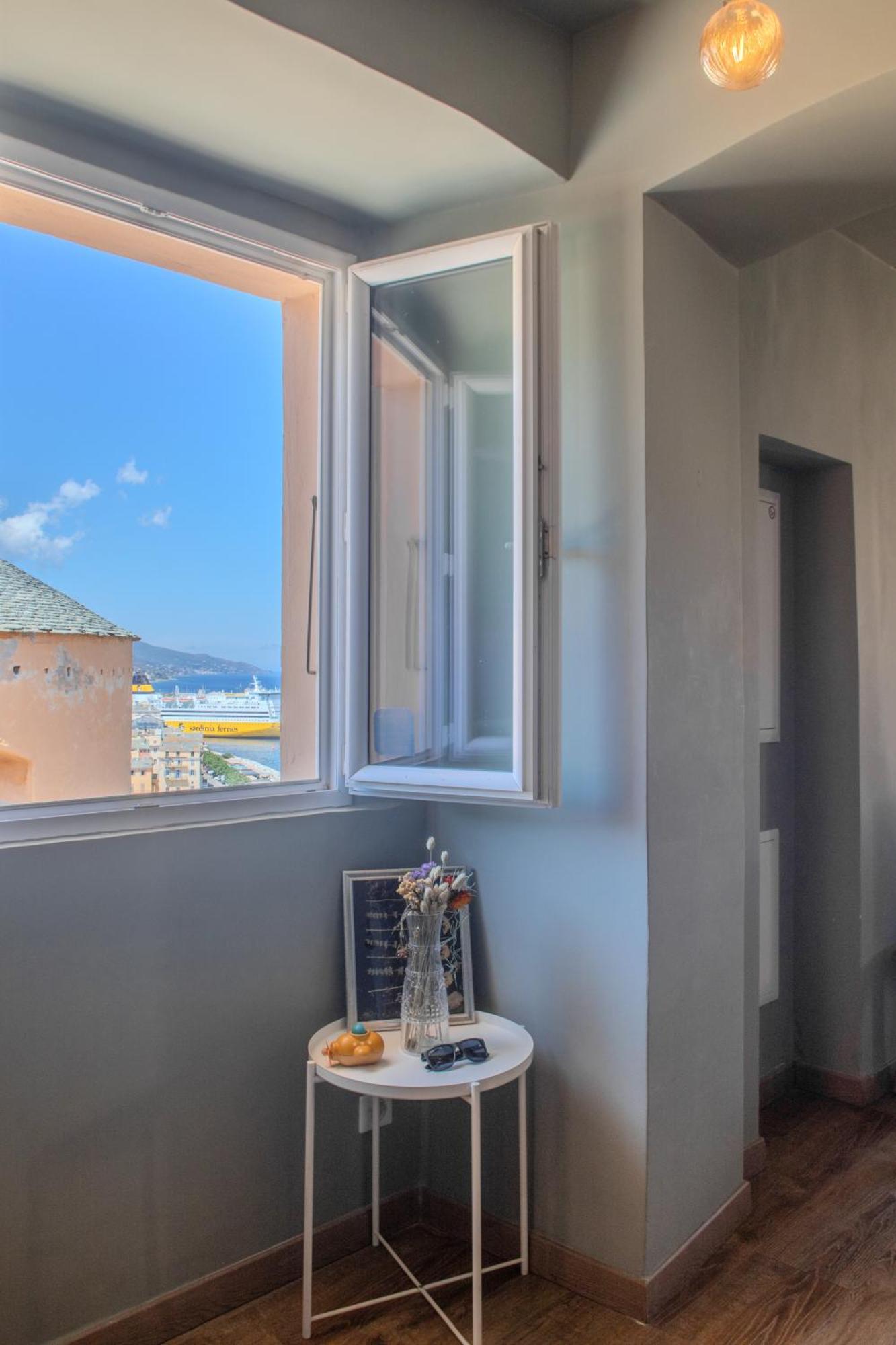 Casa Mantinum Au Coeur De La Citadelle Apartment Bastia  Luaran gambar
