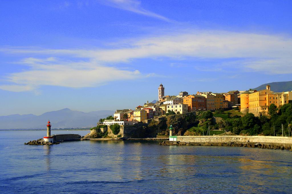 Casa Mantinum Au Coeur De La Citadelle Apartment Bastia  Luaran gambar